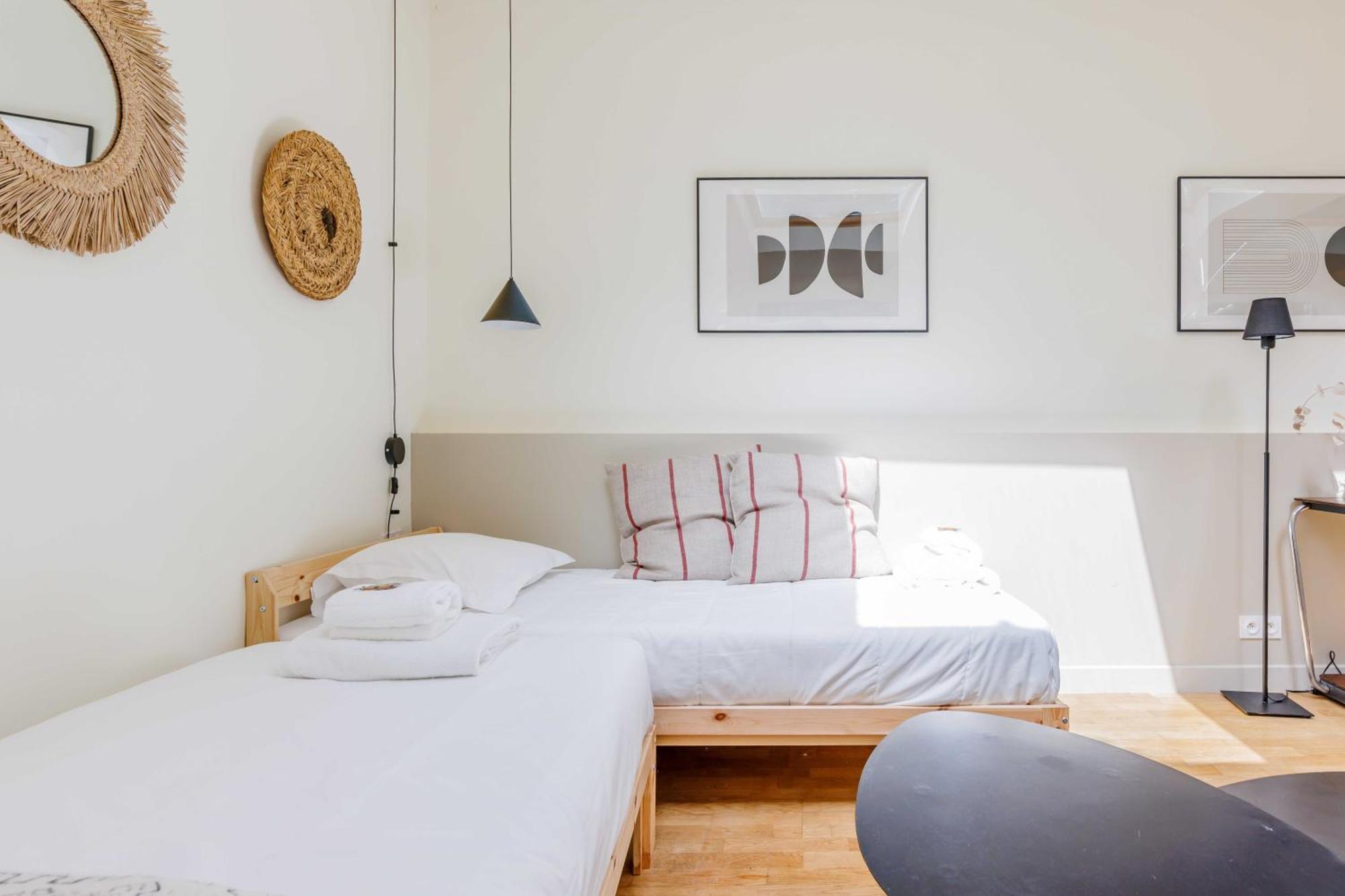 Modern - 2bdr-6p - Sacre Coeur Appartamento *