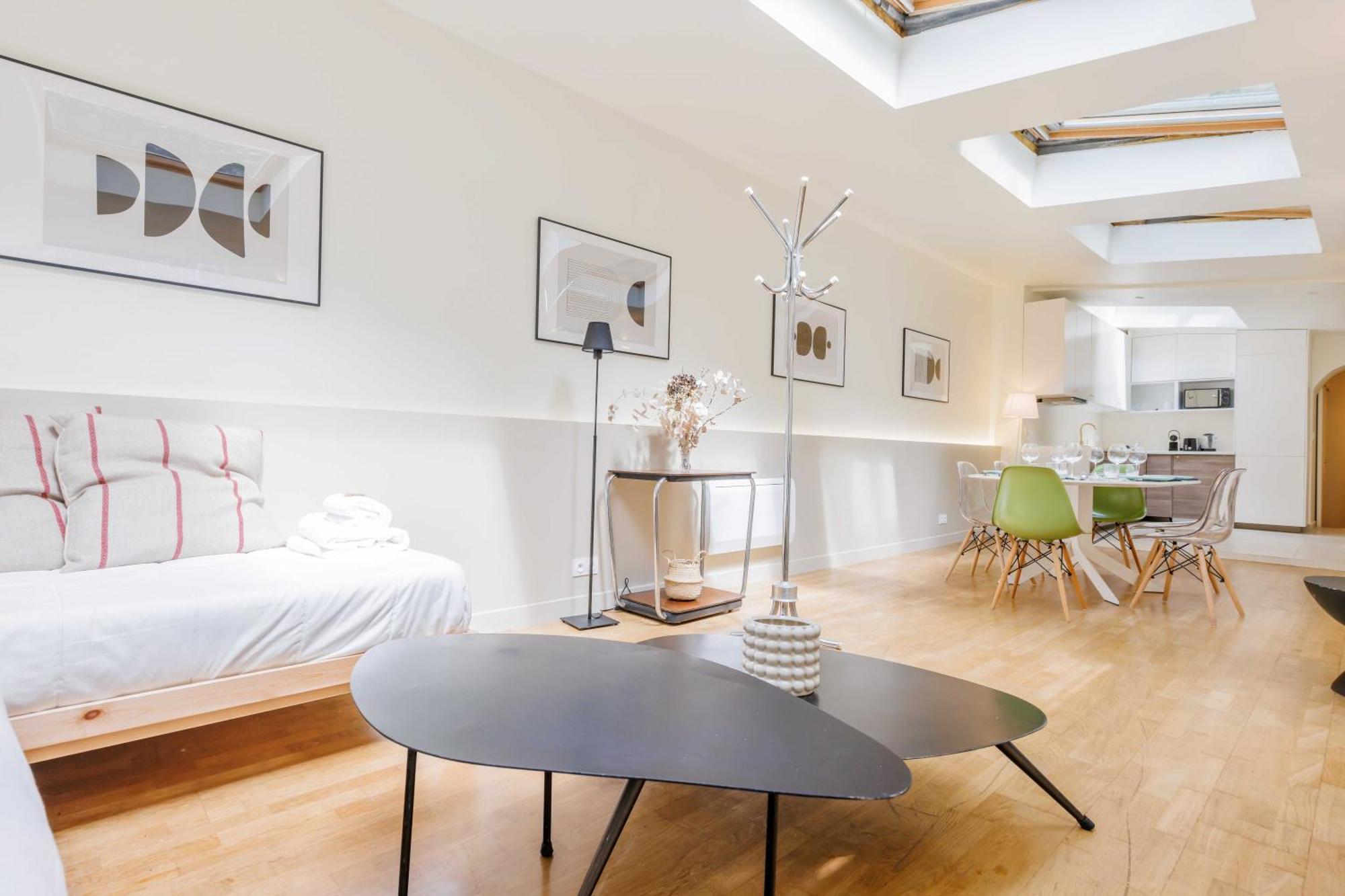 Appartamento Modern - 2bdr-6p - Sacre Coeur *